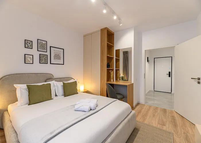Eden Coresi Apartment With Free Private Parking